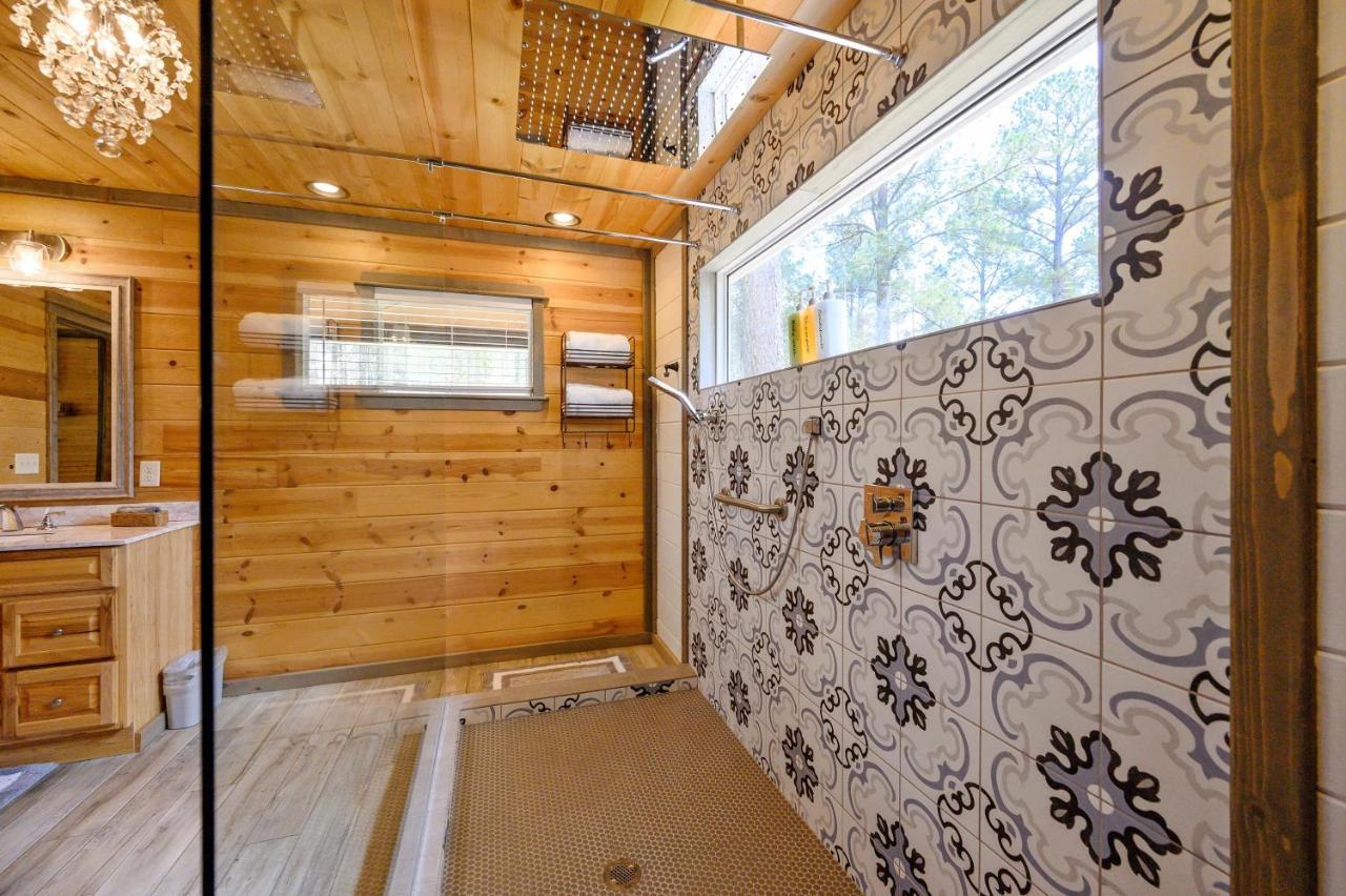Convenient Romantic Hot Tub Bbq 3-Night Special! بروكن بو المظهر الخارجي الصورة